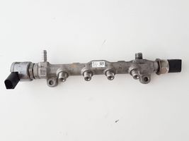 Volkswagen PASSAT B8 Tuyau de conduite principale de carburant 04L089G