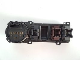 Nissan Navara Inne przełączniki i przyciski 061854