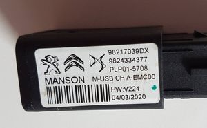 Citroen C5 Aircross Connettore plug in USB 9824334377