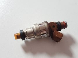 Mazda 323 F Injecteur de carburant INP482