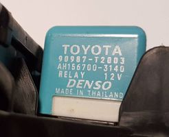 Toyota Hilux (AN120, AN130) Saugiklių blokas 77851I