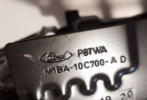 Ford Puma Staffa di montaggio della batteria M1BA10C700AD