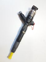 Toyota Hilux (AN10, AN20, AN30) Injecteur de carburant 2367030400