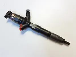 Toyota Hilux (AN10, AN20, AN30) Injecteur de carburant 2367030400