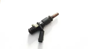 Mercedes-Benz ML W164 Fuel injector A2720780249