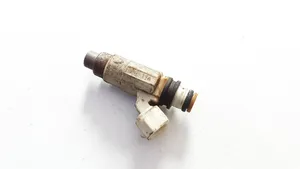 Suzuki XL7 I Injecteur de carburant 7740191