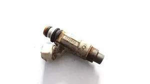 Suzuki XL7 I Injecteur de carburant 7740191