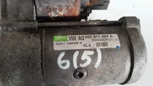 Volkswagen Golf VI Starter motor 02Z911024A