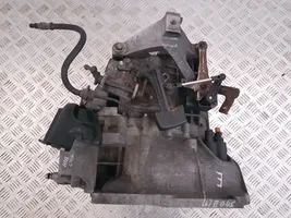 Volvo S40 Mechaninė 5 pavarų dėžė P1283141