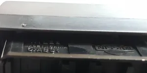 Nissan Navara D23 Vakionopeussäätimen ohjauskytkin 