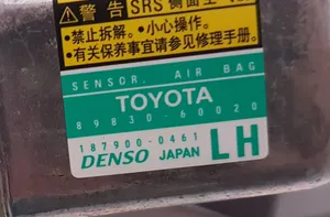 Toyota Land Cruiser (J120) Oro pagalvių smūgio daviklis 8983060020