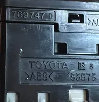 Toyota Land Cruiser (J120) Przycisk regulacji lusterek bocznych 769747C