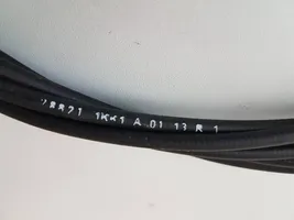 Nissan Juke I F15 Cable de apertura de la tapa del depósito de combustible 1KK1A0113R