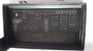 Toyota Land Cruiser (J120) Set scatola dei fusibili 8266260170