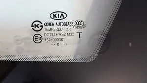 KIA Sorento Fenêtre latérale avant / vitre triangulaire 878202P100