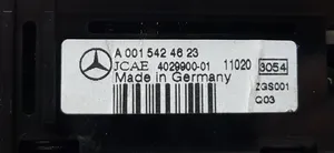 Mercedes-Benz E W212 Pysäköintitutkan anturin näyttö (PDC) A0015424623