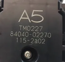 Toyota C-HR Interruptor del elevalunas eléctrico 8404002270