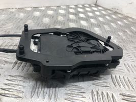 BMW 3 F30 F35 F31 Pompa / Siłownik klapy tylnej bagażnika / Komplet 7207038