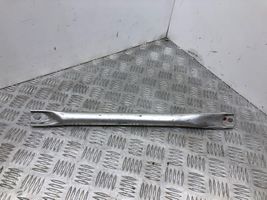 BMW 5 F10 F11 Kita variklio skyriaus detalė 718031505