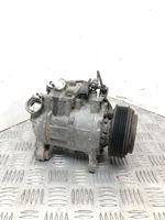 BMW 5 F10 F11 Ilmastointilaitteen kompressorin pumppu (A/C) GE4472603821