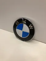 BMW 5 E60 E61 Emblemat / Znaczek 51148132375