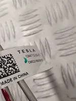 Tesla Model 3 Jarruletkun putki 104471200E