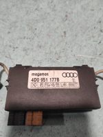 Audi A8 S8 D2 4D Alarma sensor/detector de movimiento 4D0951177B