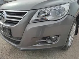 Volkswagen Tiguan Front bumper 