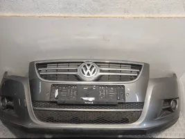 Volkswagen Tiguan Front bumper 