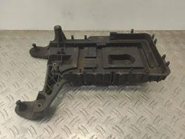 Volkswagen Tiguan Battery tray 1K0915333