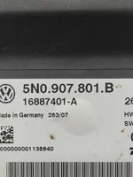 Volkswagen Tiguan Moduł / Sterownik hamulca ręcznego 5N0907801B