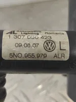 Volkswagen Tiguan Dysza spryskiwacza lampy przedniej 5N0955979