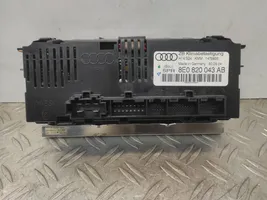 Audi A4 S4 B6 8E 8H Ilmastoinnin ohjainlaite 8E0820043AB