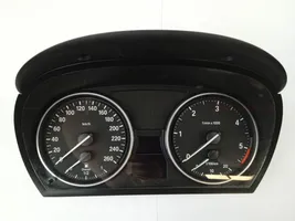BMW X1 E84 Licznik / Prędkościomierz 9187369