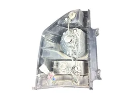 Mitsubishi Montero Lampa tylna 