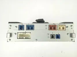 Mazda CX-30 Panel / Radioodtwarzacz CD/DVD/GPS DGK9669C0E