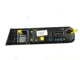 KIA Ceed Interruptor de control del panel de luces 93700J7030