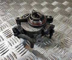 Volvo V40 Cross country Pompe à vide 9804021880