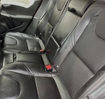 Volvo V40 Set di rivestimento sedili e portiere 