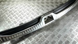 Volvo XC60 Rivestimento di protezione sottoporta del bagagliaio/baule 31307723