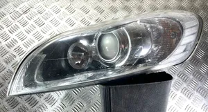 Volvo C70 Lampa przednia 31299756