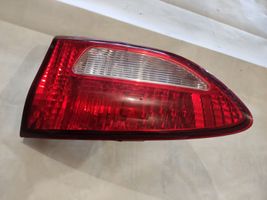 Subaru B9 Tribeca Lampy tylnej klapy bagażnika 