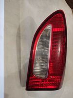 Subaru B9 Tribeca Lampy tylnej klapy bagażnika 