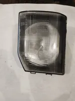 Mitsubishi Pajero Lampa przednia 