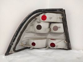 Opel Vectra B Feux arrière / postérieurs 240996