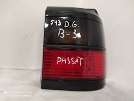 Volkswagen PASSAT B4 Luci posteriori 333945112