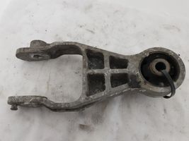 Opel Corsa D Mocowanie / Uchwyt skrzyni biegów 468646740