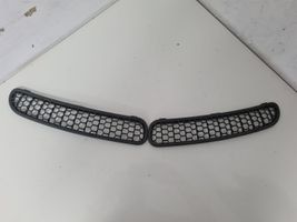 Mini One - Cooper Cabrio R52 Grille calandre de capot 7122506