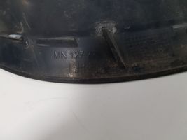 Mitsubishi Colt Grille calandre supérieure de pare-chocs avant MN127773
