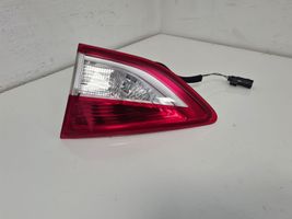 Ford Kuga II Lampy tylnej klapy bagażnika CV4413A602AH